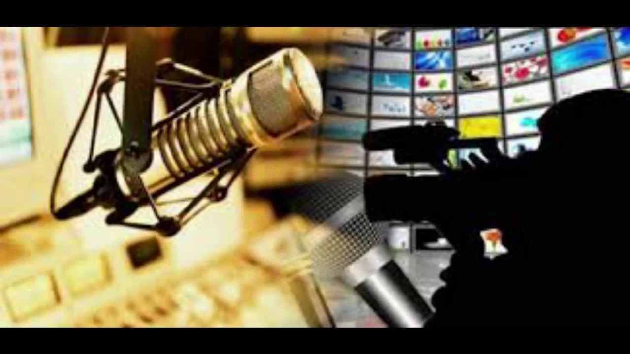 ادرس تخصص الإذاعة والتلفزيون في كليات الإعلام المصرية